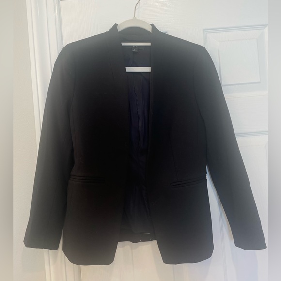 J Crew Going Out Blazer in Stretch Twill - WORN ONCE - Picture 5 of 5